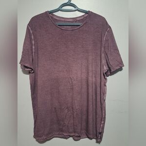 Guess Women's Short Sleeve Tee in Mauve